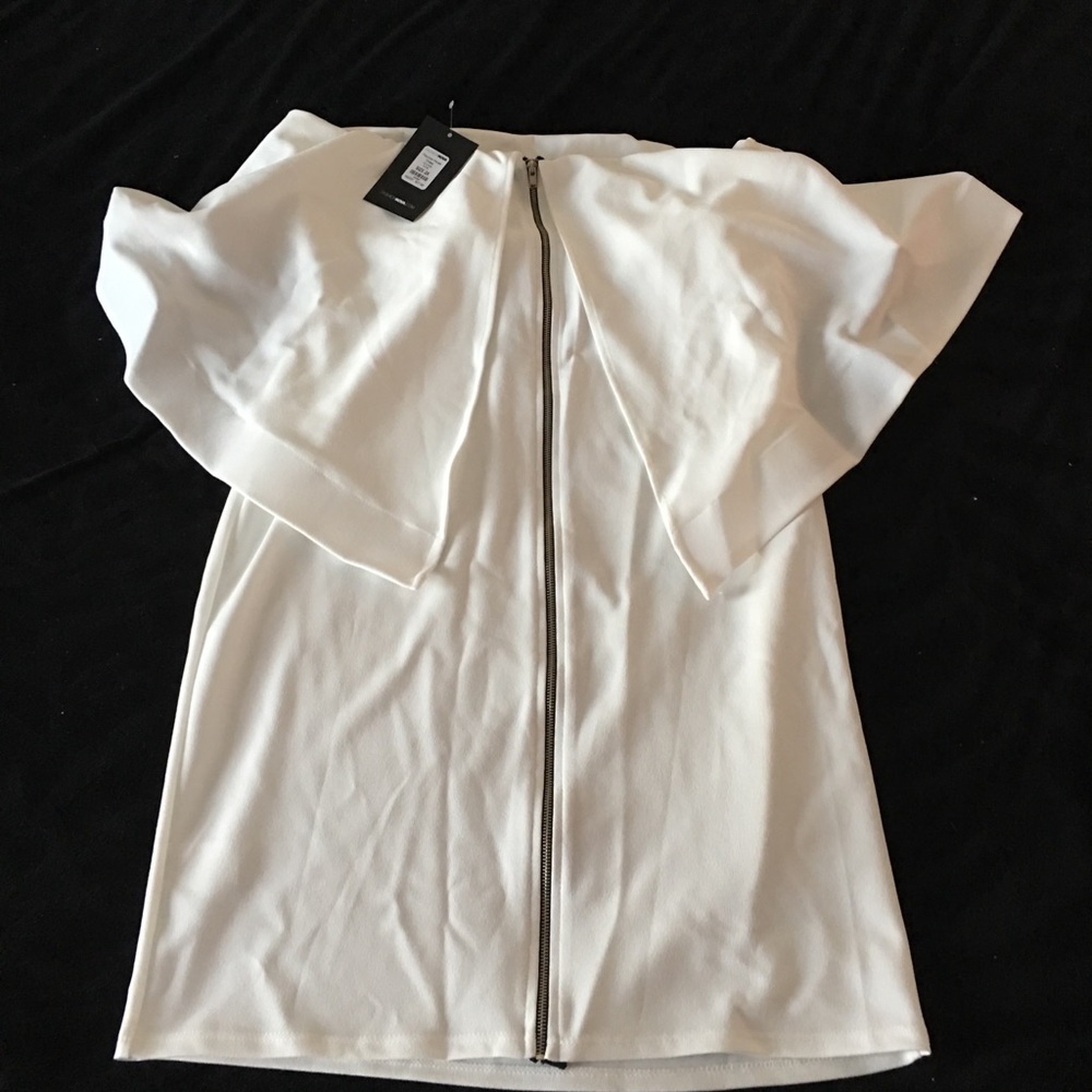 Halter Ruffle Dress - Picture 4 of 4